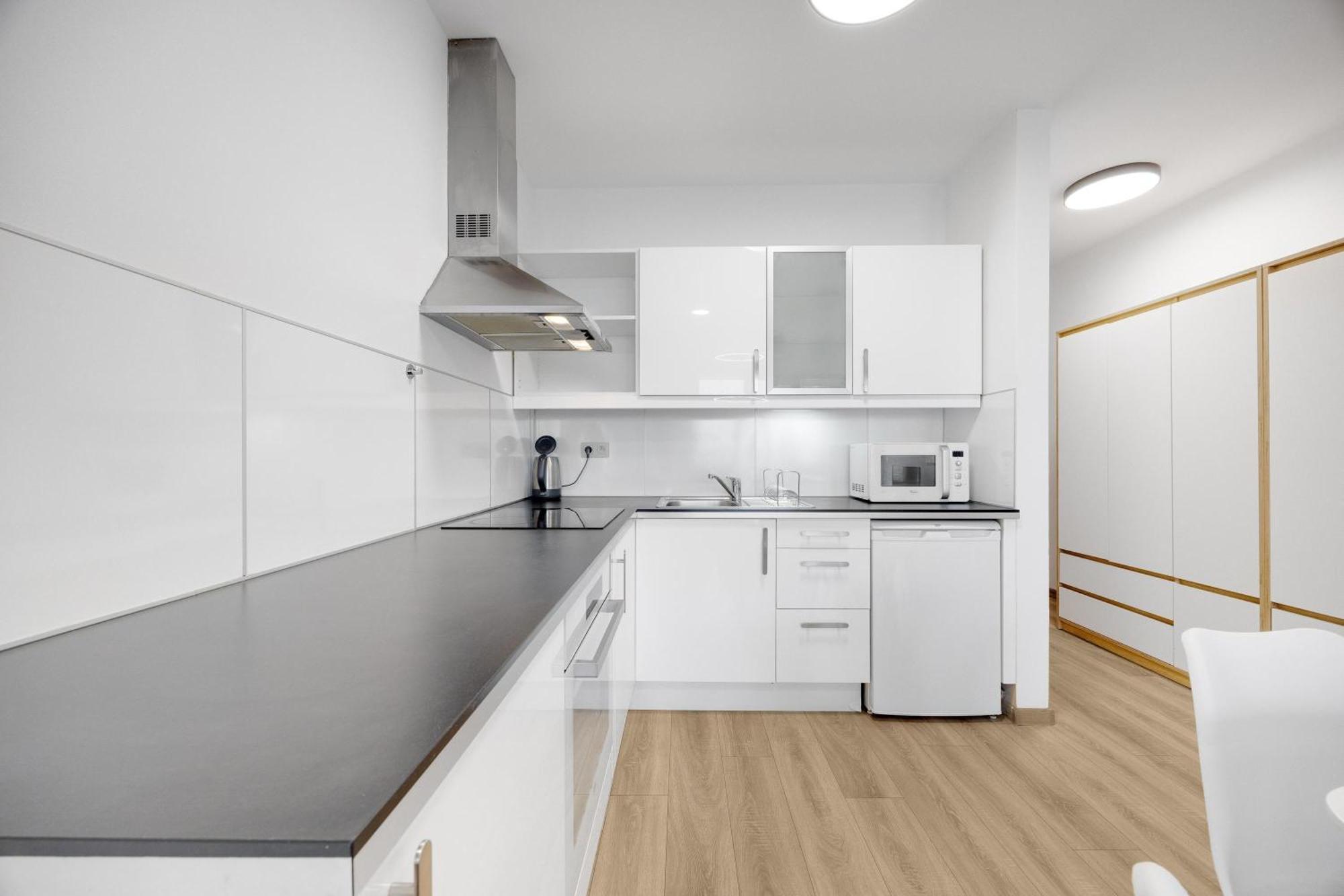 Apartman V III Veziach S Vyhladom, Pri Stadione A S Garazou Zadarmo Bratislava Exterior photo